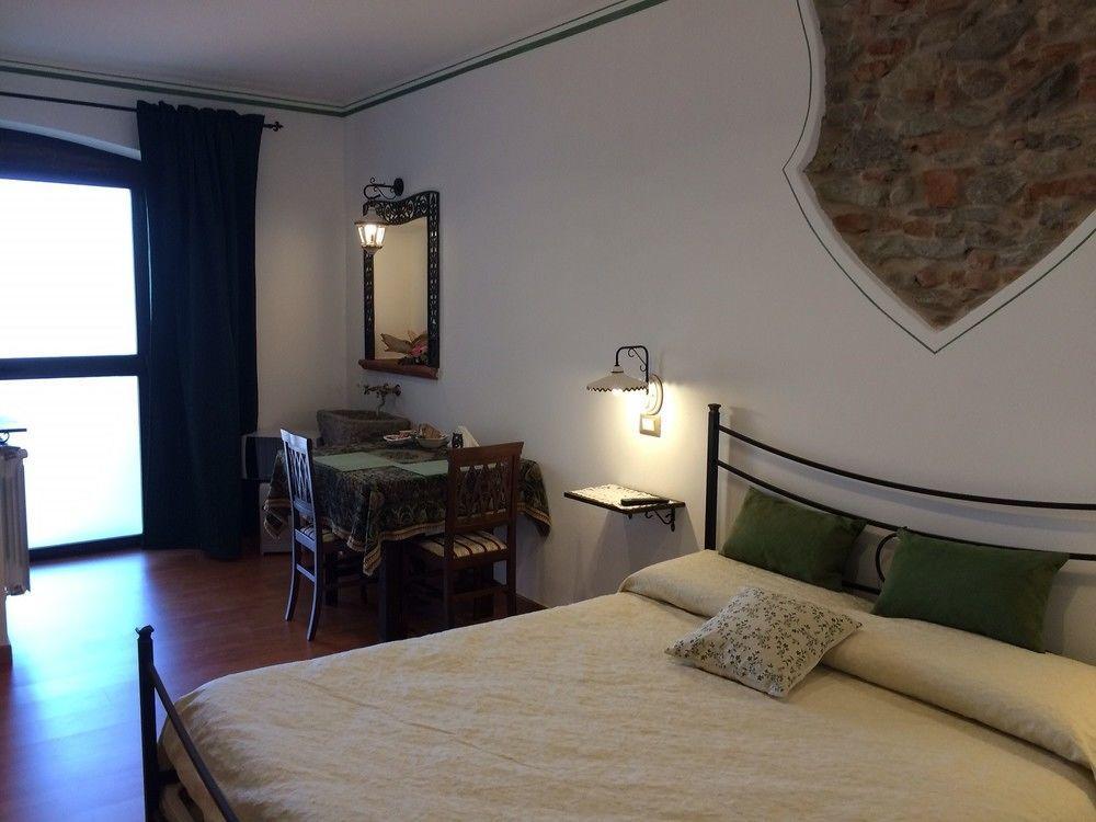 B&B Al Castello Casale Litta Екстериор снимка