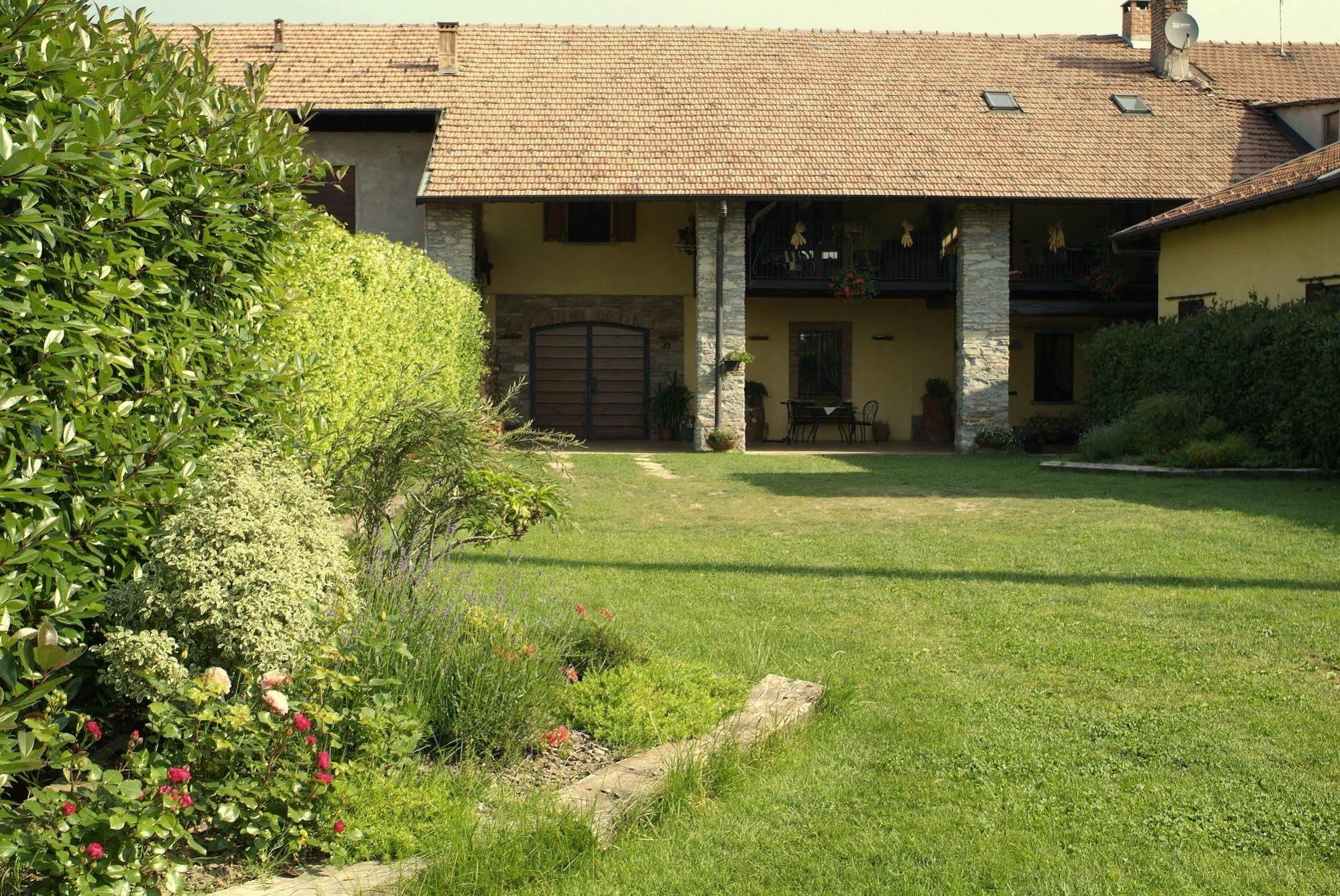B&B Al Castello Casale Litta Екстериор снимка